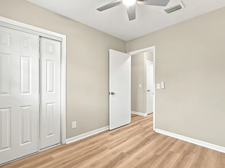 7218 Zapata Dr — Photo 15