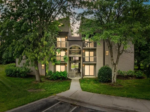 1406 University City Blvd #F, Blacksburg, VA 24060