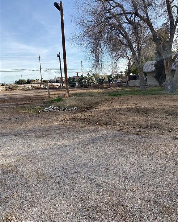 2nd image of 4833 Allen Ln