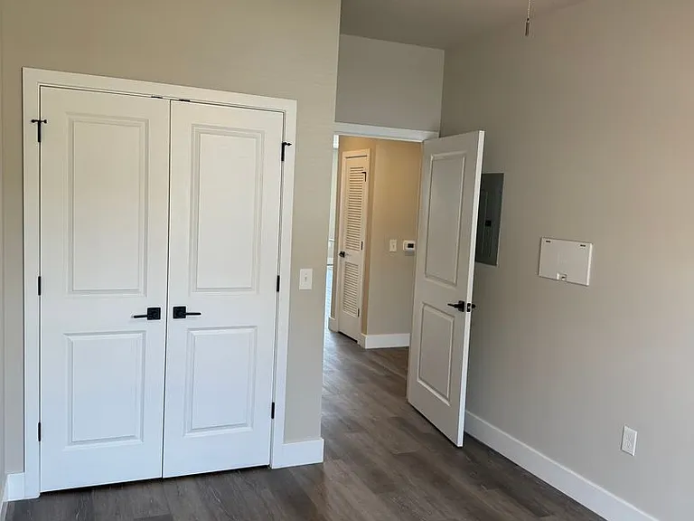 Salem Run Apartments Phase 2 — Photo 455