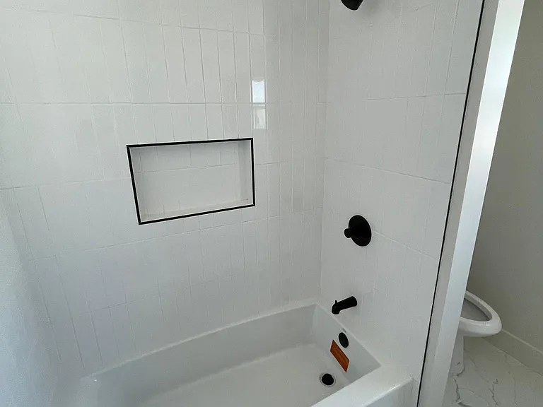 4568 W Rosamond Blvd #10 — Photo 7