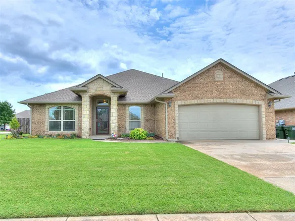 406 Oregon Trl, Edmond, OK 73003