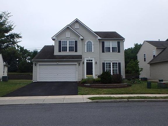 2nd image of 1365 Ciara Dr