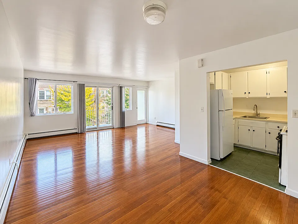 18-28 21st Rd #2F