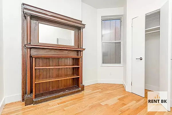 Rented by RENTBK LLC | media 9