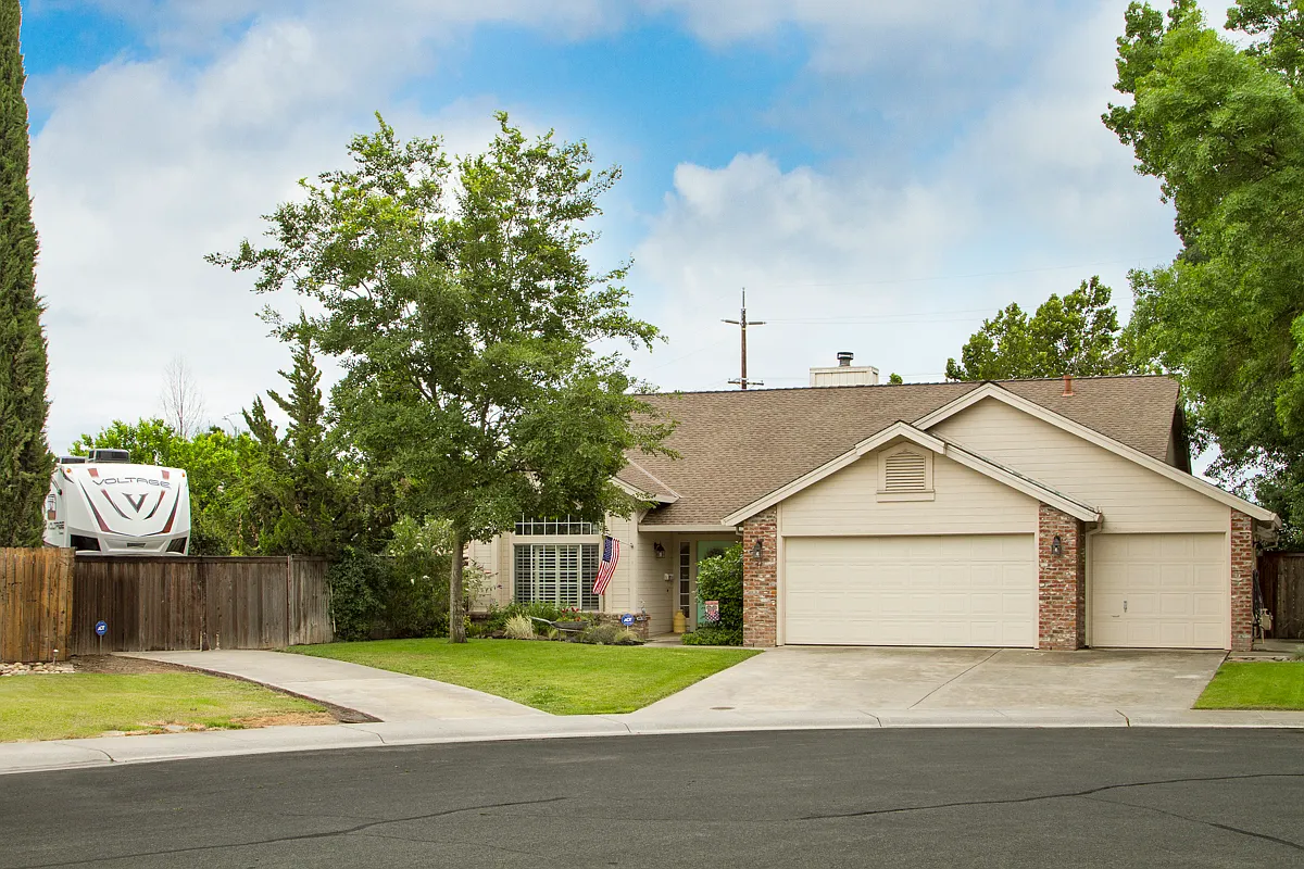 11 Aspen Ct photo 1