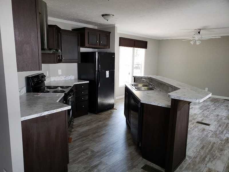 1st image of 303 Caseybrook Ct