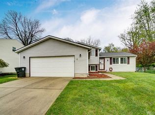 6302 Gander Rd E, Dayton, OH 45424