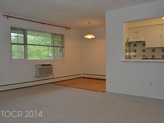 3rd image of 510 Washington Dr