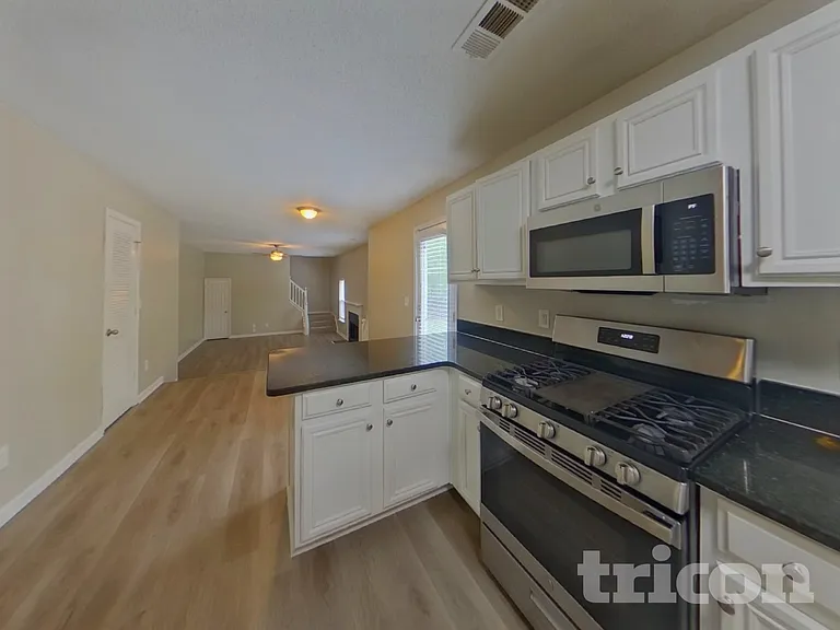 7436 Petal Pl — Photo 7