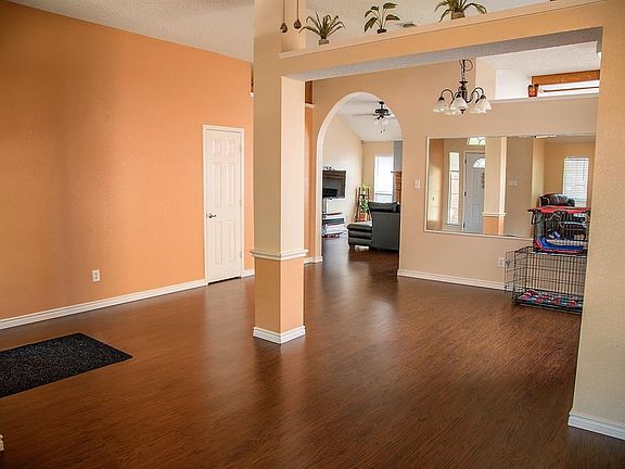 3rd image of 1437 Aldridge Dr