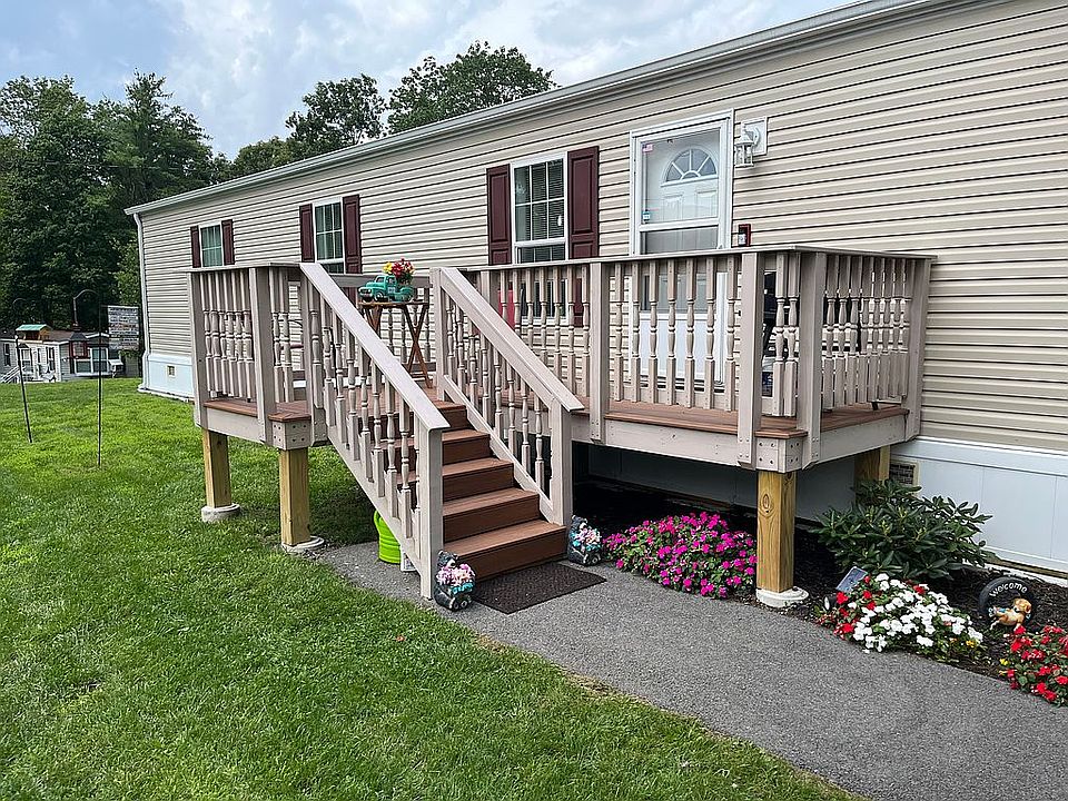 1st image of 249 Porto Rd #100