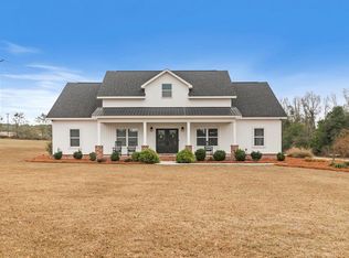 28 Furnie Jackson Rd, Ashford, AL 36312