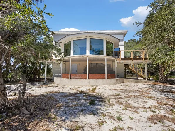 16650 120th Pl, Cedar Key, FL 32625