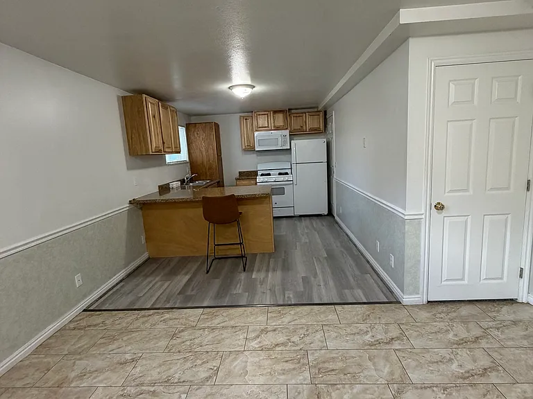 1177 Rocky Mountain Way — Photo 4