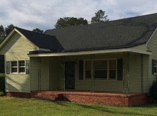 501 W Dennis Ave, Nashville, GA 31639