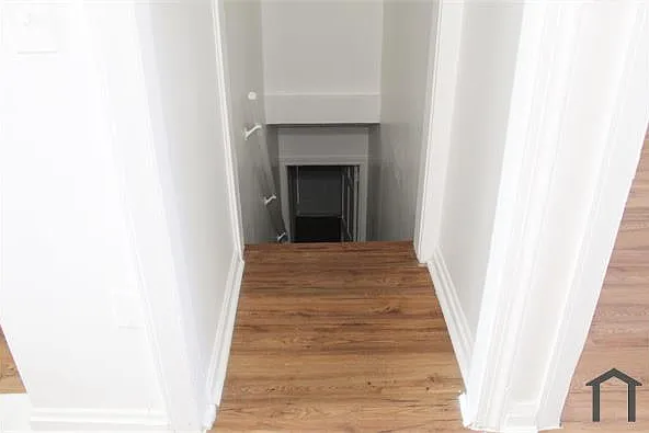 2 bed, 1000 sqft, $1,700 — Photo 4