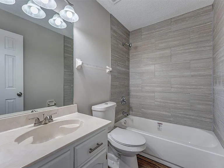 5540 Angelace Dr S — Photo 15
