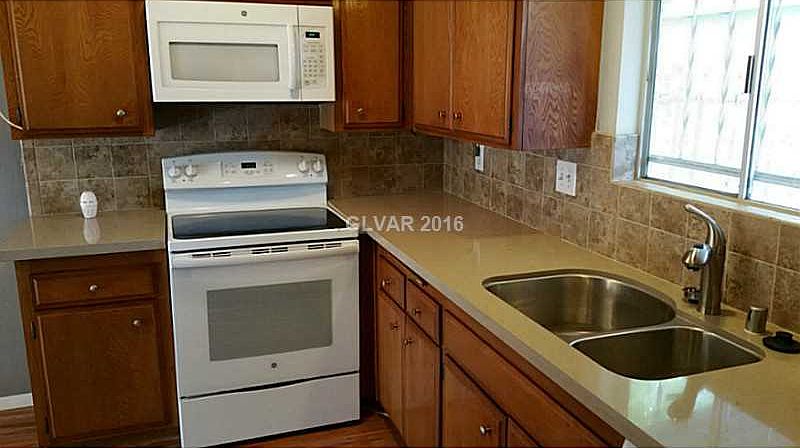 1st image of 436 Greenbriar Townhouse Way