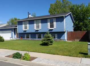 3641 E Foxlair Dr, Flagstaff, AZ 86004