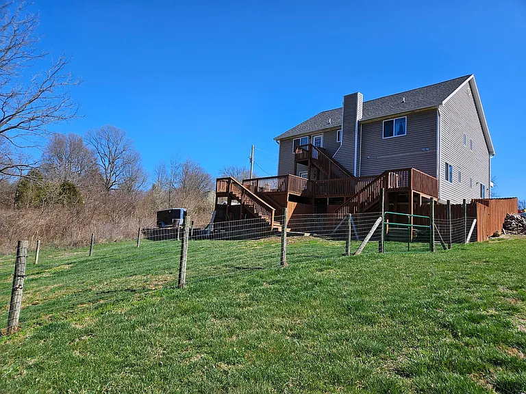 103 Woodland Rd #B — Photo 38