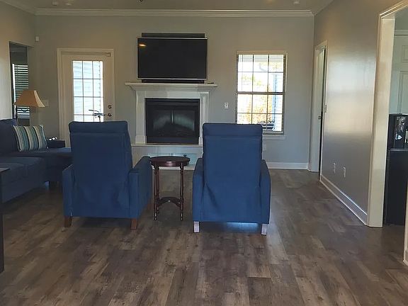 Entryway into house