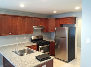 209 N Sacramento Ave #1, Ventnor City, NJ 08406