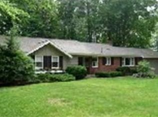 97 Russell Ln, Abington, MA 02351