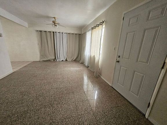 4th image of 6634 Camellia Ave