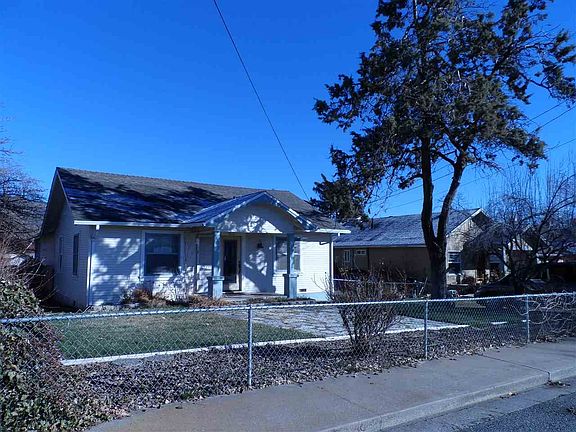 2nd image of 618 French St