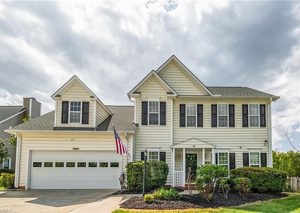 1st image of 440 Craver Pointe Dr
