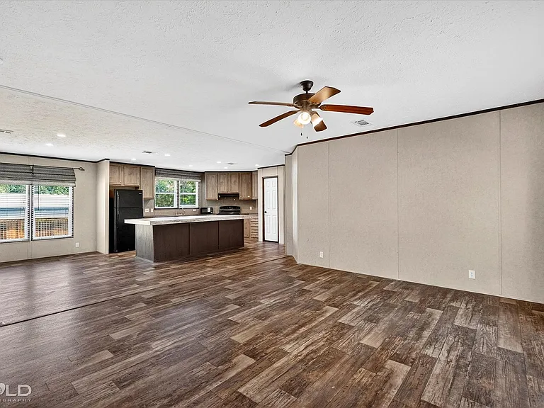 2153 Highway 2 — Photo 18