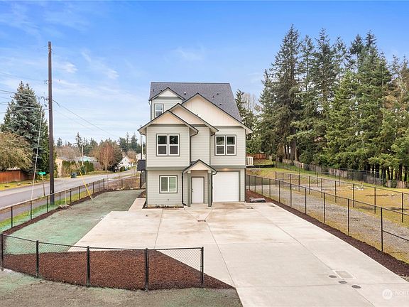 2nd image of 902 104th Street Ct S