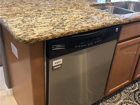5th image of 2117 Roanoke Springs Dr