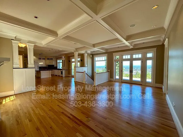 550 NW Alpine Ter — Photo 21
