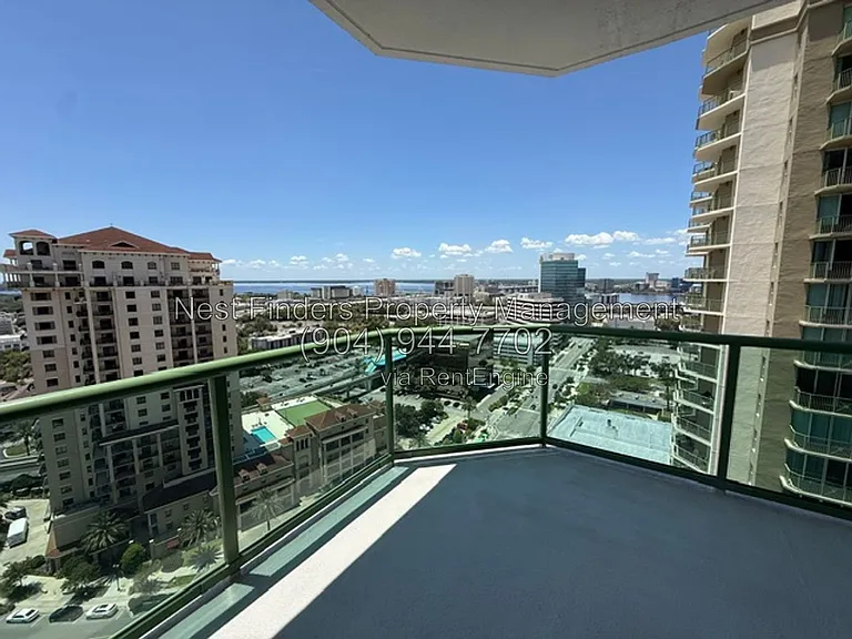 1431 Riverplace Blvd #2001 — Photo 24