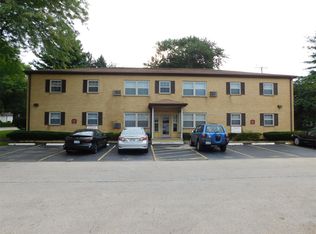 1709 W John St APT 7, Champaign, IL