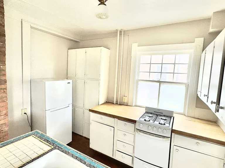 719 N Nevada Ave — Photo 14