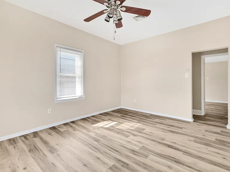 19 E Montgomery Ave #2 — Photo 17