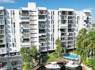 4800 Bayview Dr PENTHOUSE 6, Fort Lauderdale, FL 33308