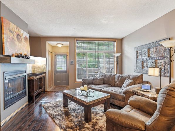 18239 Warbler Ln