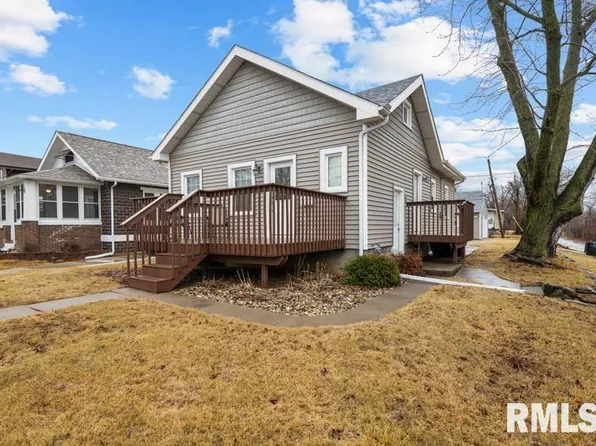 2355 38th St, Rock Island, IL 61201