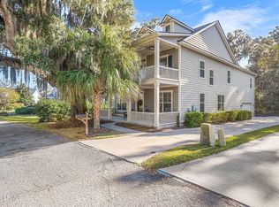 144 Wrights Point Cir, Beaufort, SC 29902