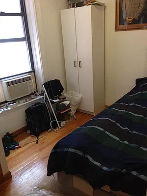 Rented by Warren T Real Estate Corp. | media 34