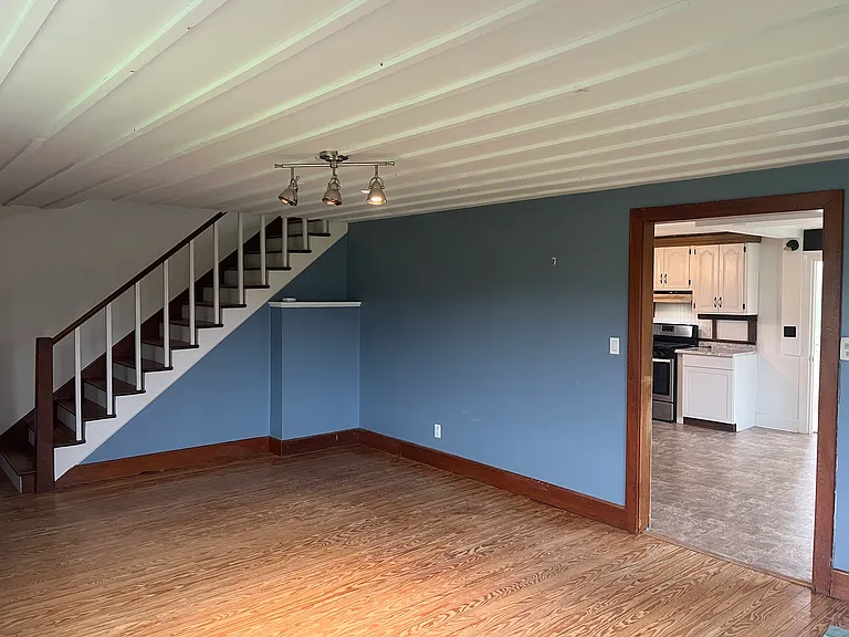 Oak Grove Rd — Photo 15