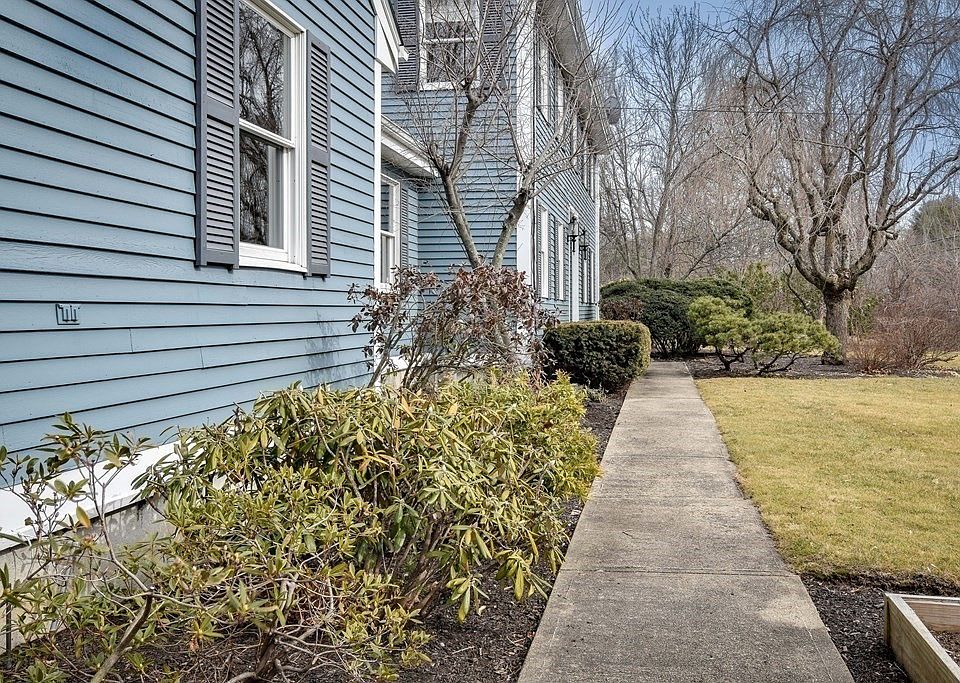 18 Old Connecticut Path, Wayland, MA 01778 Zillow