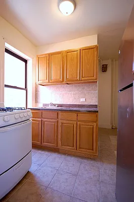 Rented by REAL New York | media 10