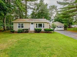 297 Shaker Rd, Gray, ME 04039