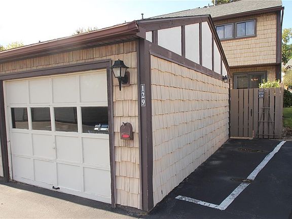 2nd image of 129 New Wickham Dr #N