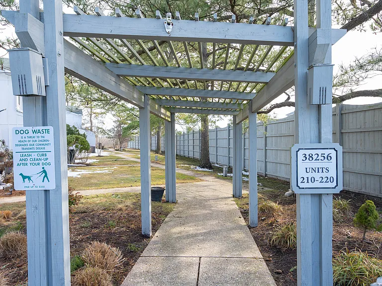 Entry walk
